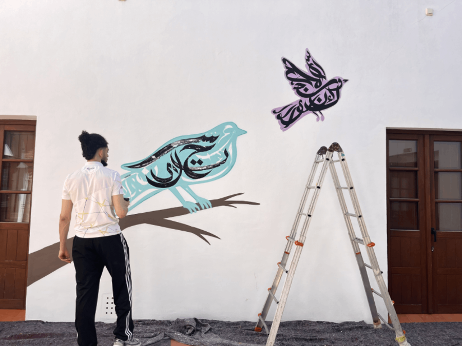 Casa Árabe celebrates World Art Day with an intervention by artist Mosa One in Cordoba
