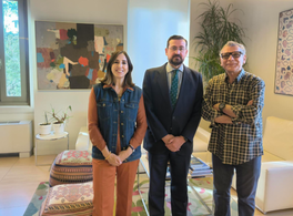 Iraqi artist Hanoos visits Casa Árabe