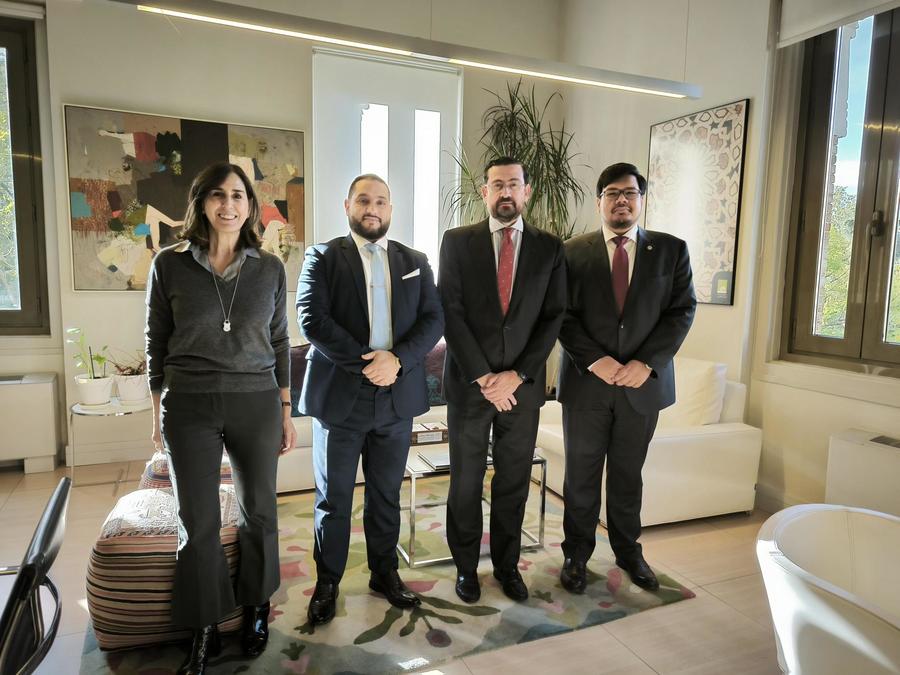 Meeting with representatives of the Islamic Center of Madrid