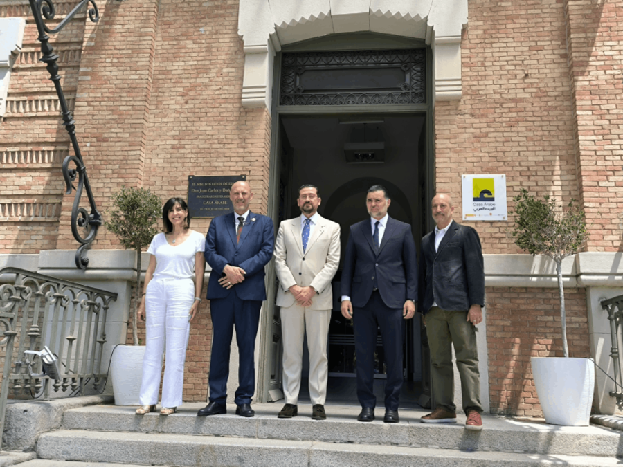 Libya’s Minister of Culture Visits Casa Árabe in Madrid